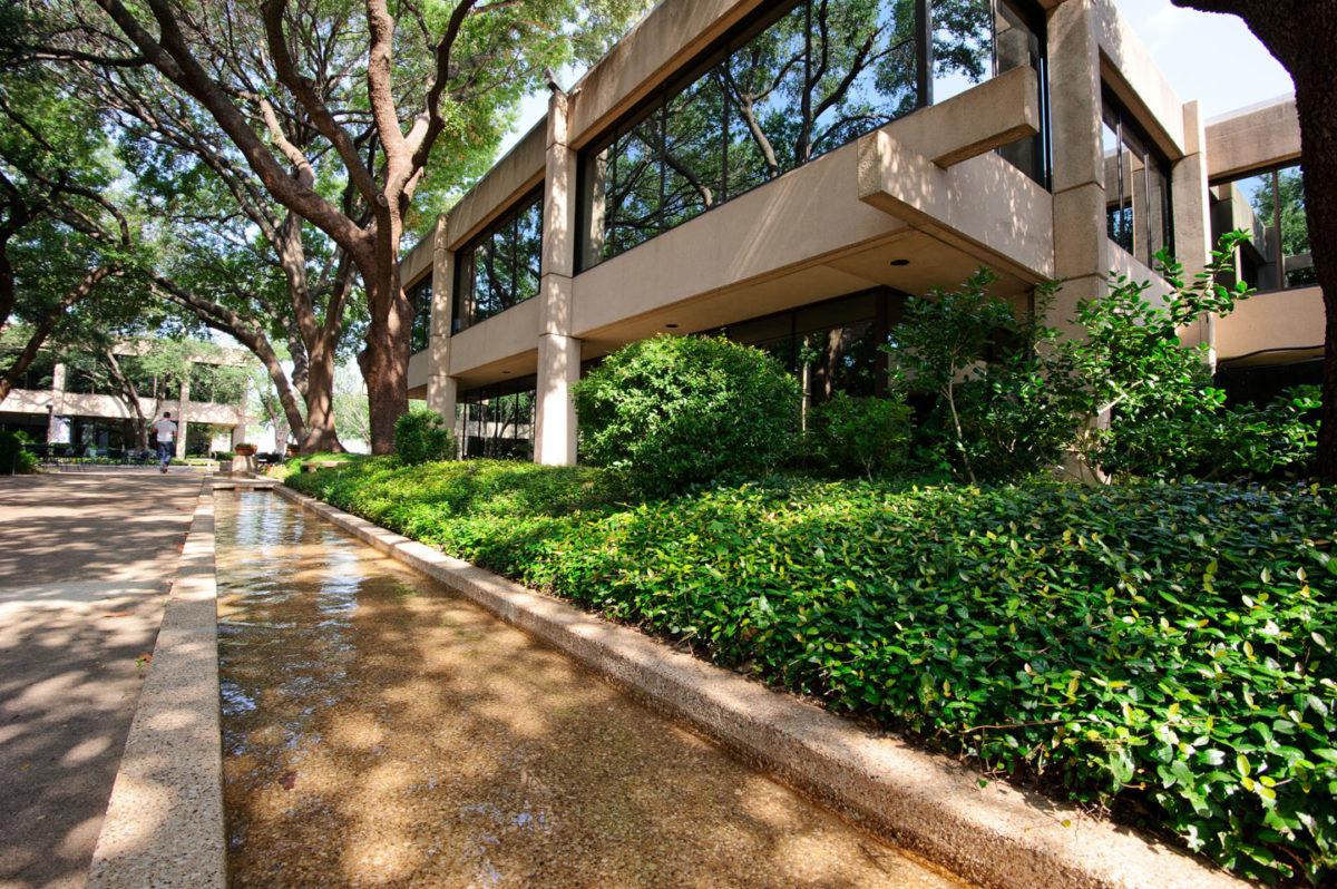 BBB58892opt Parker University